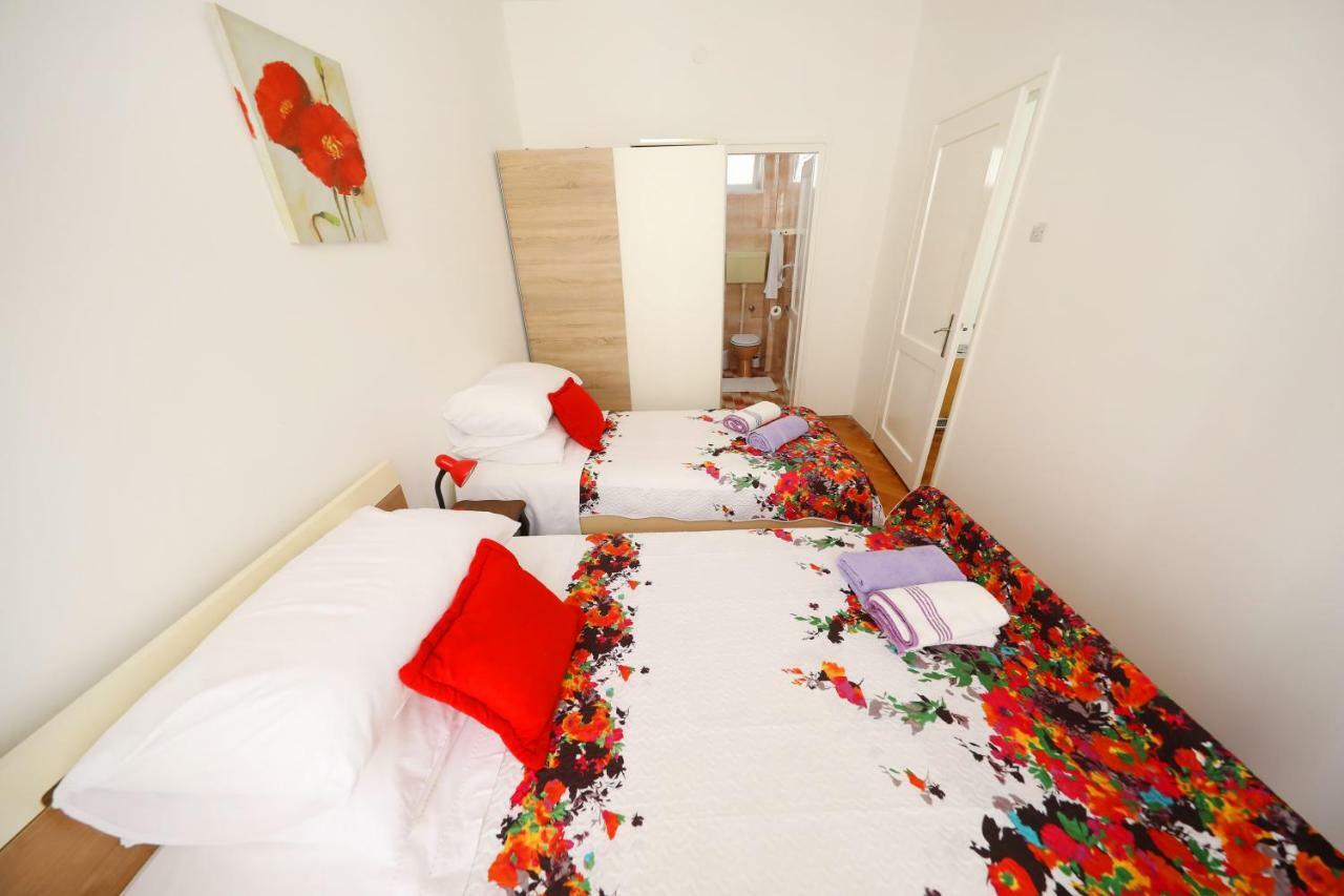 Apartment Mara ザダル エクステリア 写真